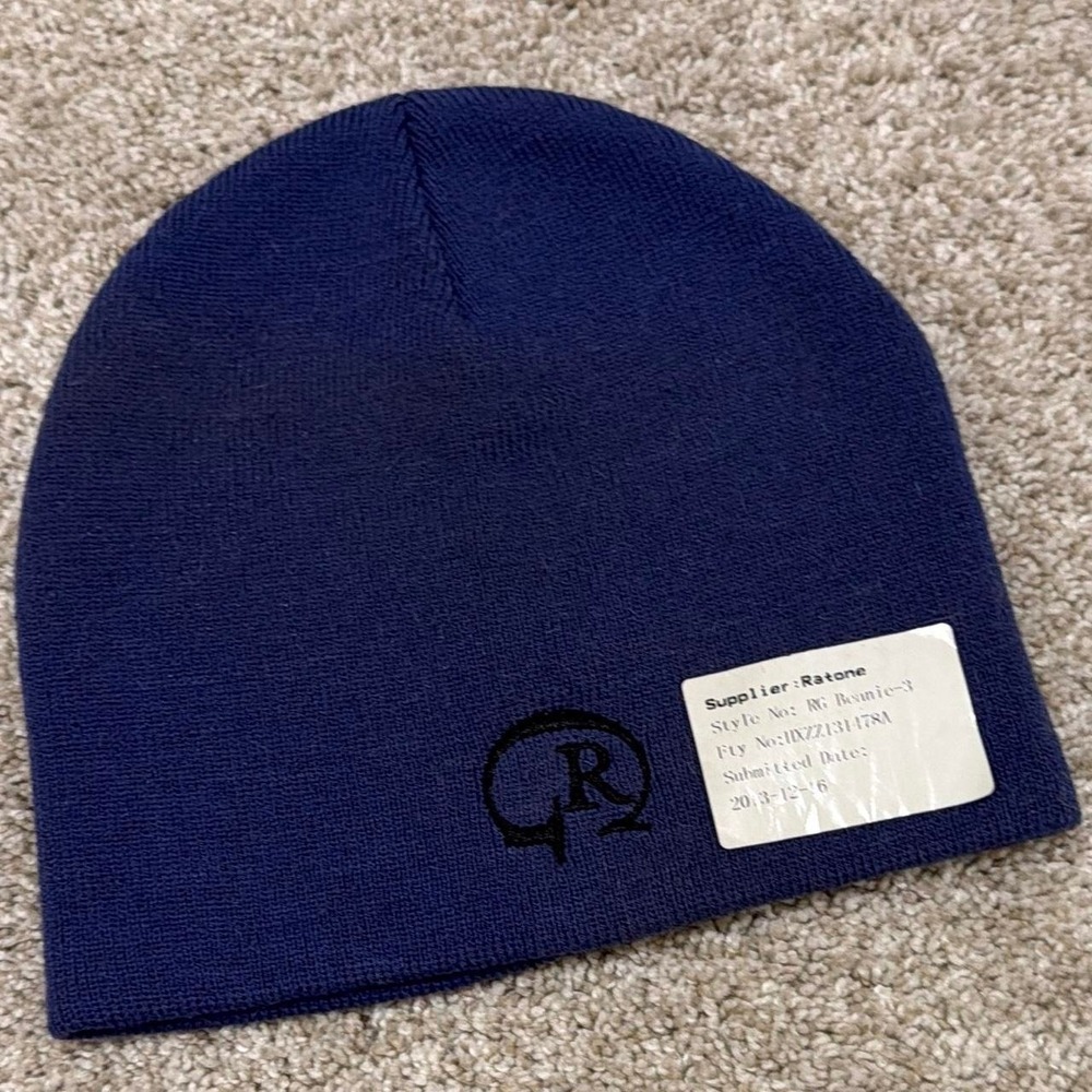 Rare NWT Y2K Vintage Robert Graham Prototype Beanie | Indigo
